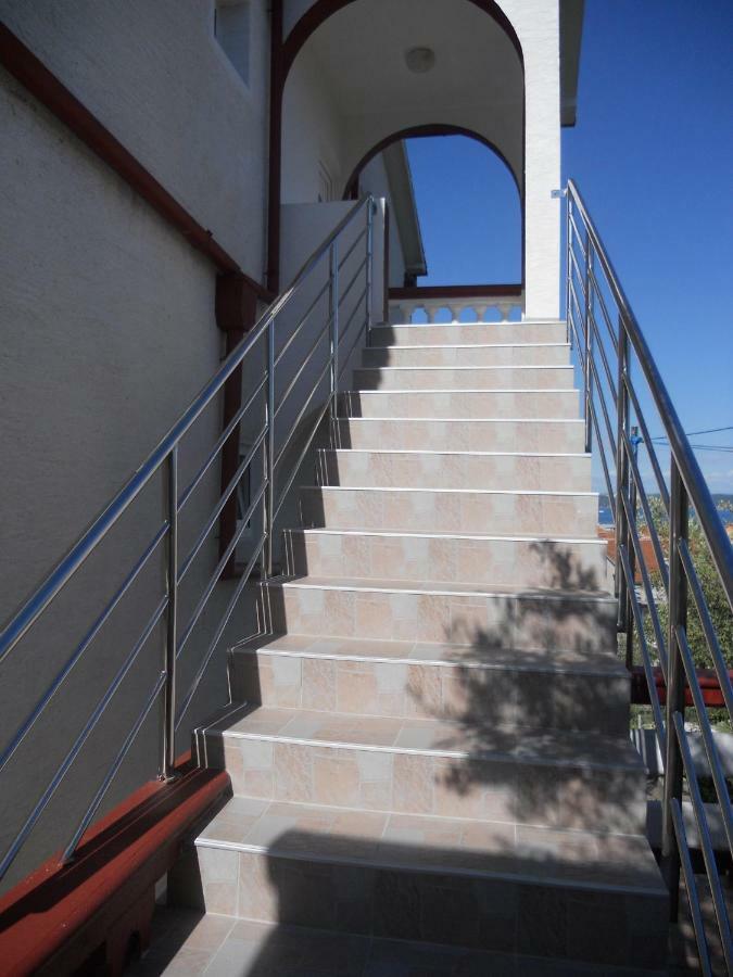 Apartment Halugica Kali Esterno foto