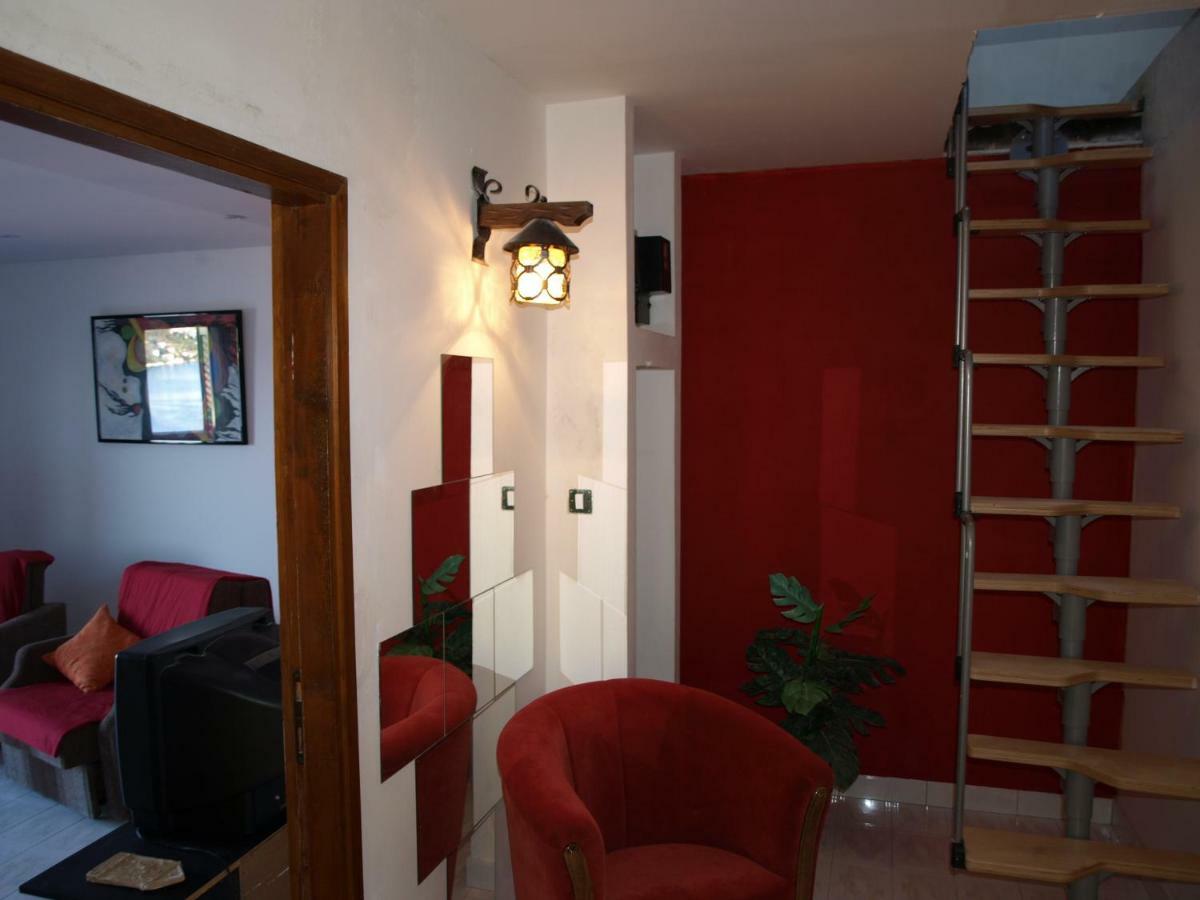 Apartment Halugica Kali Esterno foto